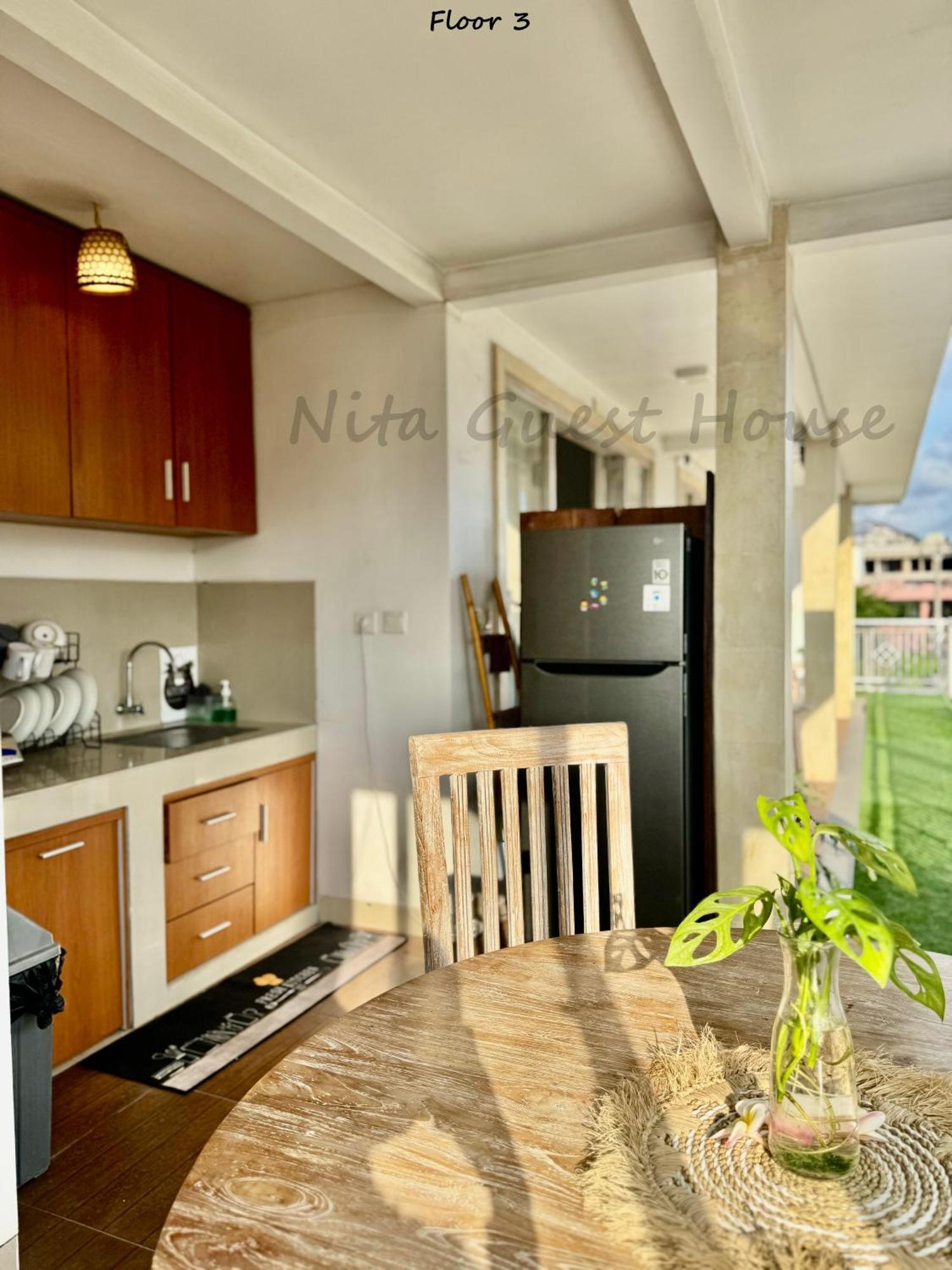 Nita Guest House Bali Чангу Екстер'єр фото